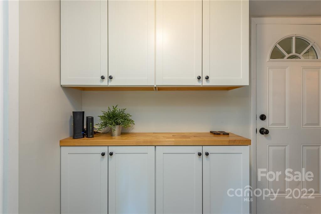 222 Bee Ridge Road Asheville, NC 28803 - Photo 28 of 48 Gallery Image 28