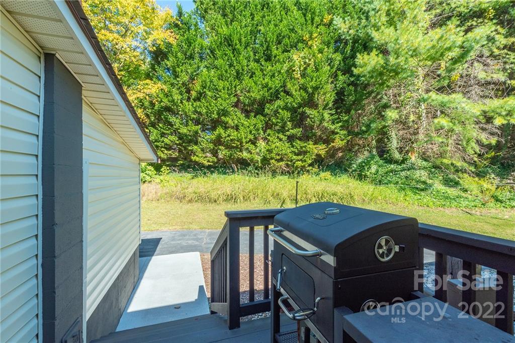 222 Bee Ridge Road Asheville, NC 28803 - Photo 38 of 48 Gallery Image 38