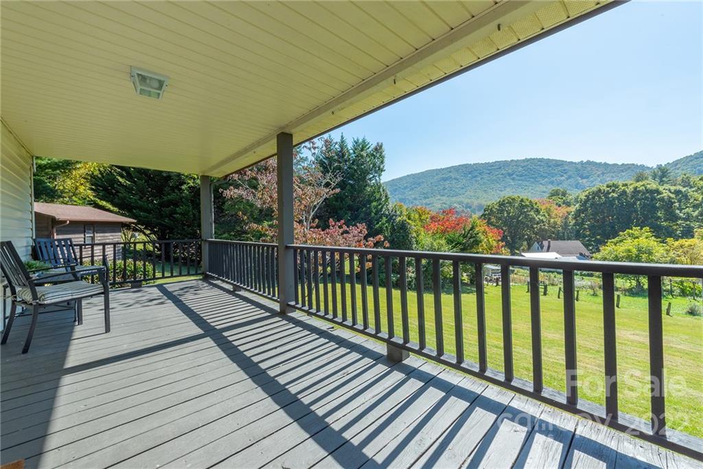 222 Bee Ridge Road Asheville, NC 28803 - Photo 44 of 48 Gallery Image 44