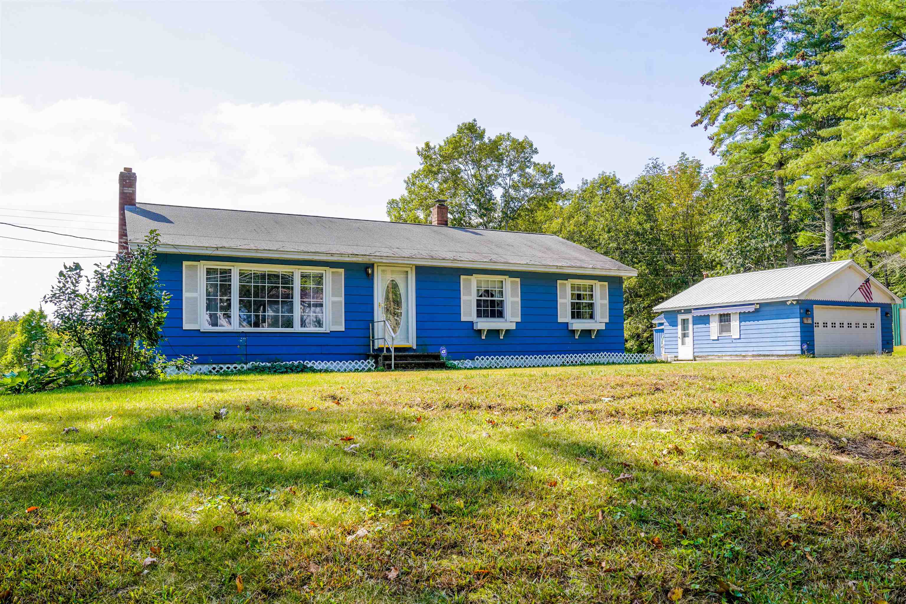 83 Batchelder Road Raymond, NH 03077 - Photo 2 of 37