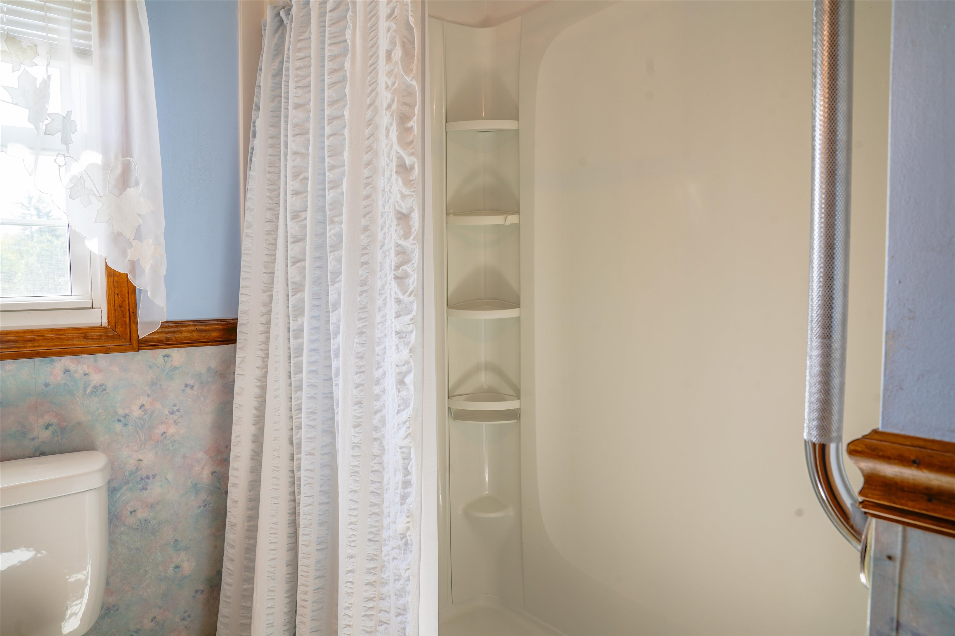 83 Batchelder Road Raymond, NH 03077 - Photo 8 of 37