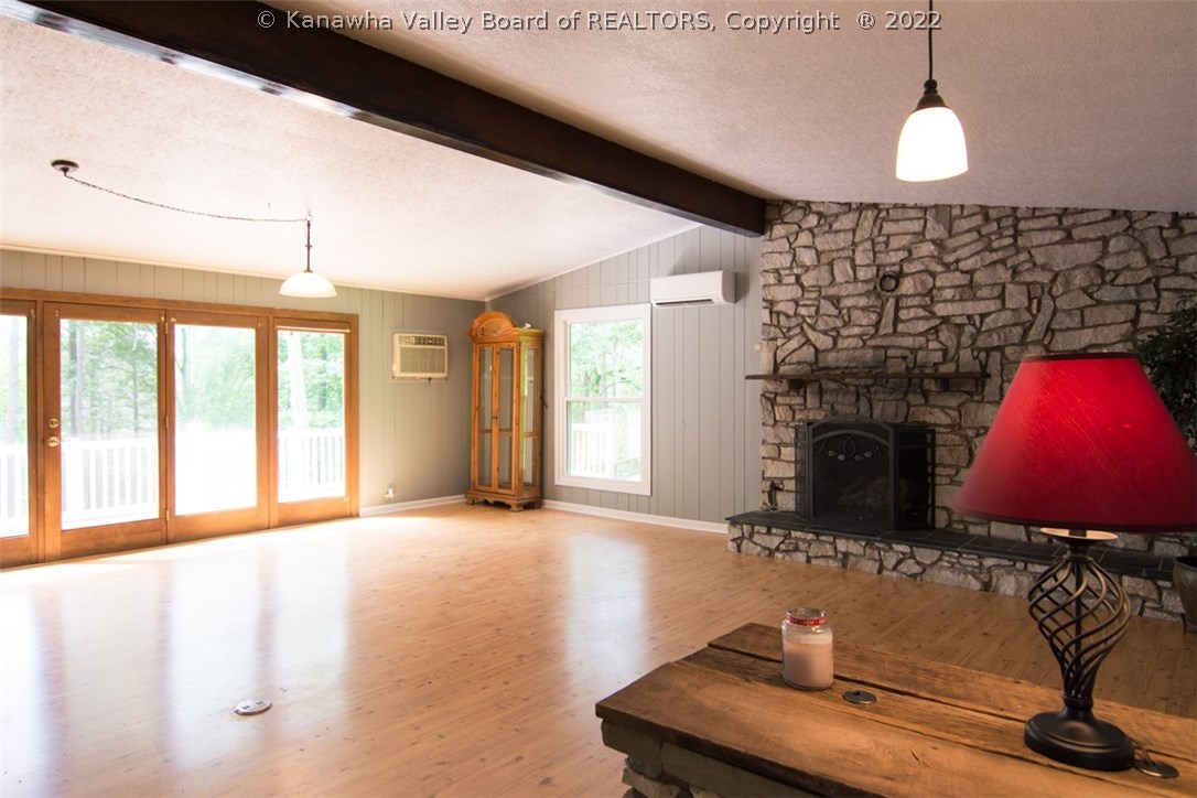132 Moonglow Lane Winfield, WV 25213 - Photo 14 of 28 Gallery Image 14