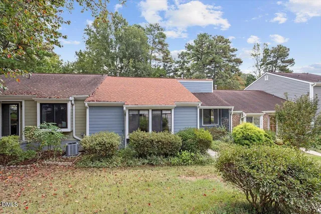 $1,900 | 5830 Whitebud Drive, Raleigh, NC 27609