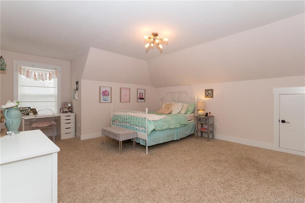 556 Wiggins Road Mooresville, NC 28115 - Photo 22 of 34 Gallery Image 22