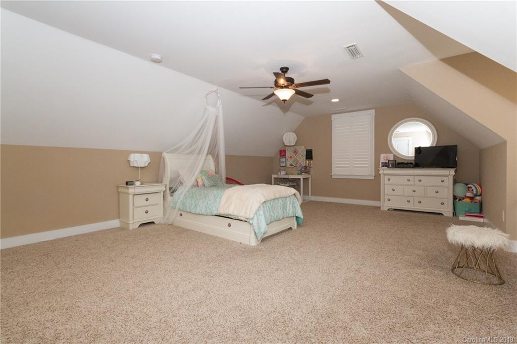 556 Wiggins Road Mooresville, NC 28115 - Photo 25 of 34 Gallery Image 25