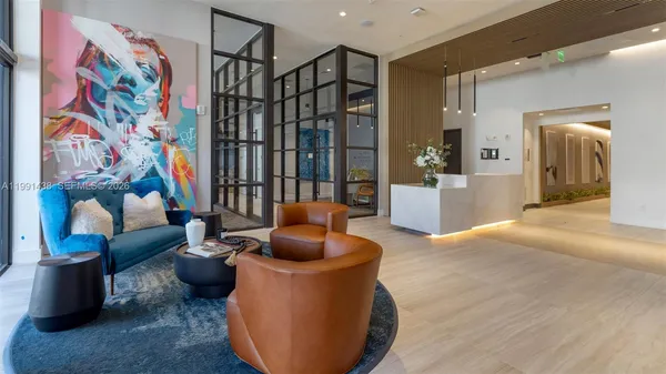 $4,800 | 19401 West Dixie Highway, Unit 206, Miami, FL 33180