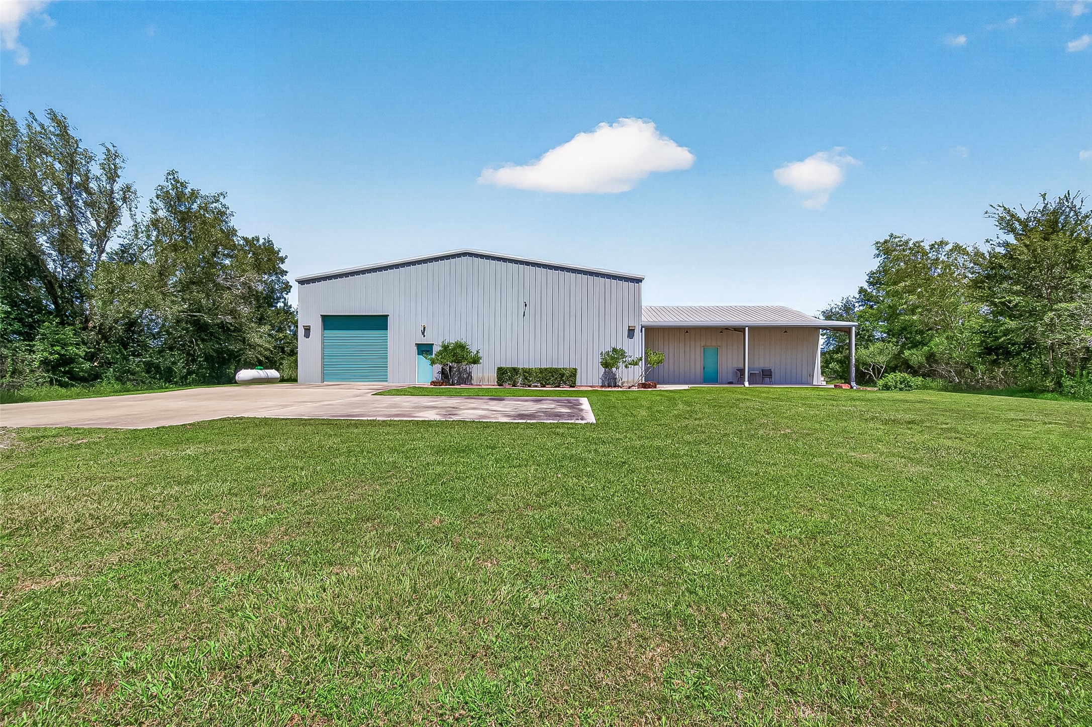 22610 Cessna Road Needville, TX 77461 - Photo 6 of 37