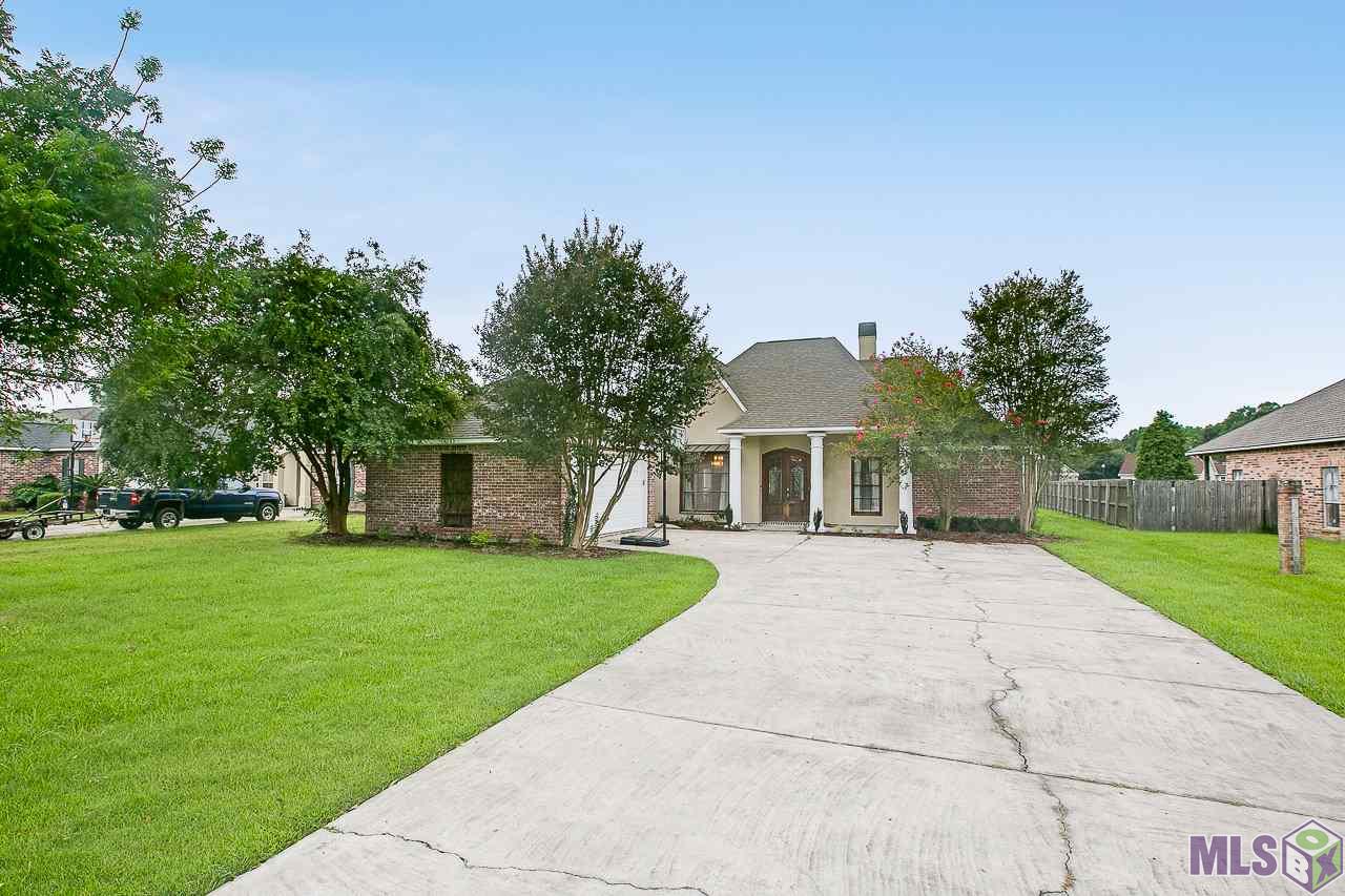16103 Rawlings Road Prairieville, LA 70769 - Photo 2 of 24 Gallery Image 2