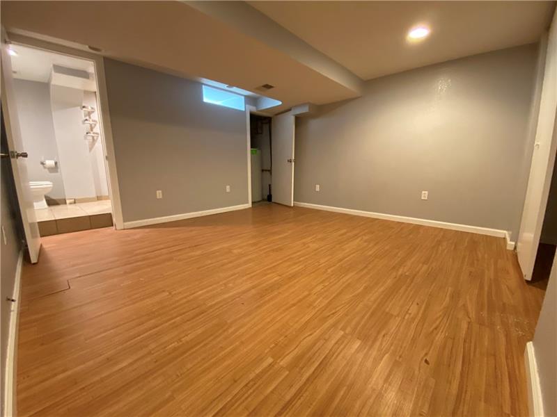 79 Price Road Presto, PA 15142 - Photo 12 of 19 Gallery Image 12