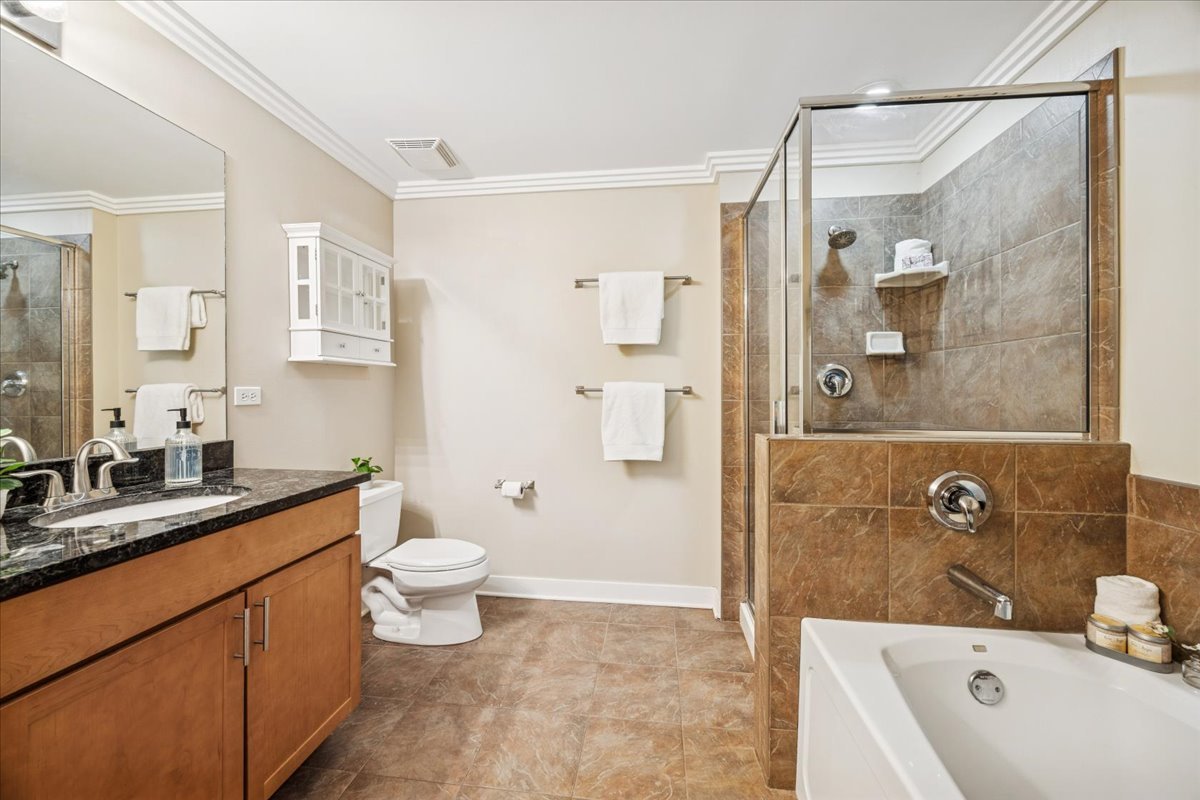 1905 South Wolf Road, Unit 607 Hillside, IL 60162 - Photo 19 of 31