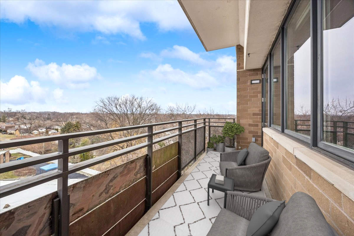 1905 South Wolf Road, Unit 607 Hillside, IL 60162 - Photo 24 of 31