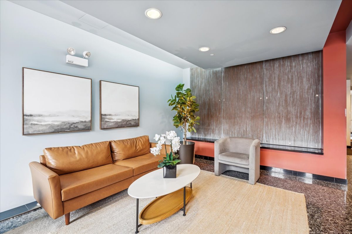 1905 South Wolf Road, Unit 607 Hillside, IL 60162 - Photo 28 of 31