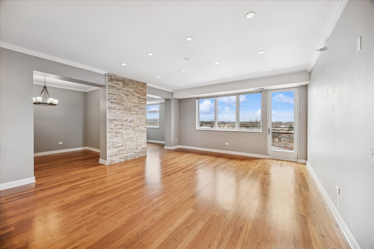 1905 South Wolf Road, Unit 607 Hillside, IL 60162 - Photo 6 of 31