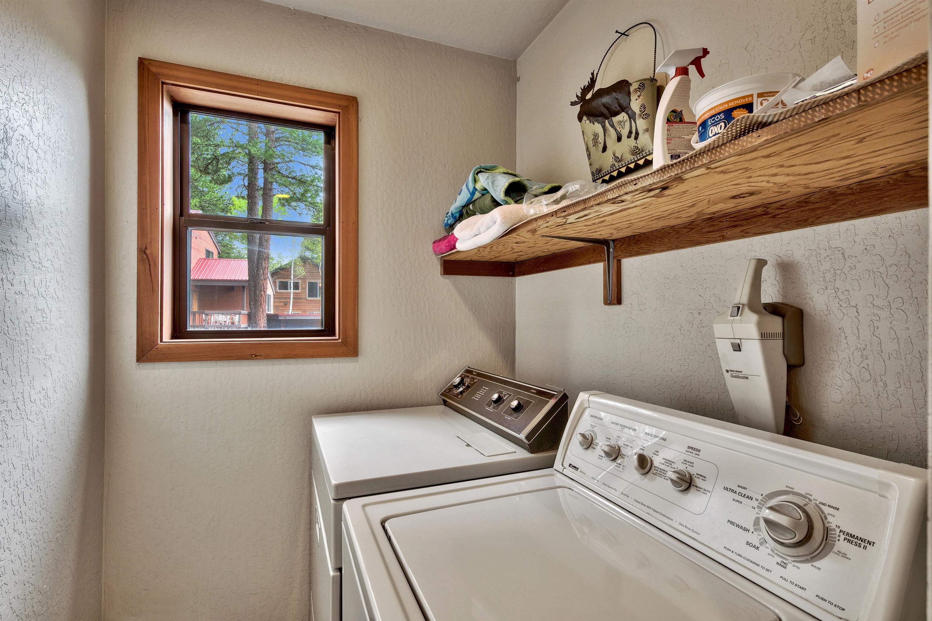 253 Basque Drive, Unit SHARE #2 Truckee, CA 96161 - Photo 10 of 24