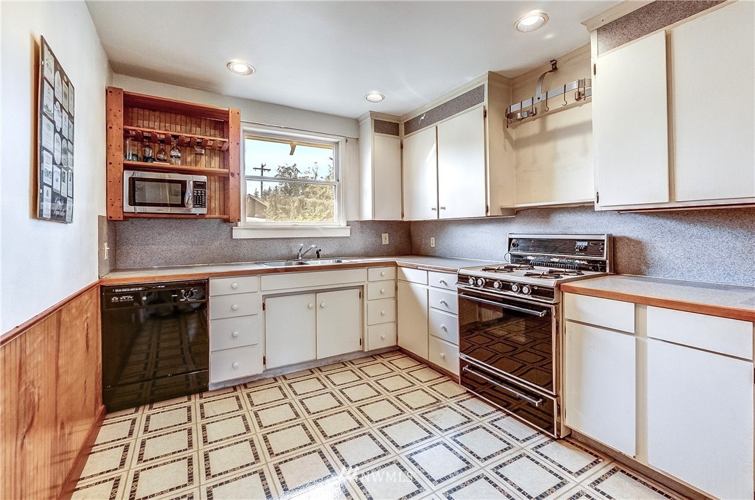 231 Williams Avenue North Renton, WA 98057 - Photo 10 of 23