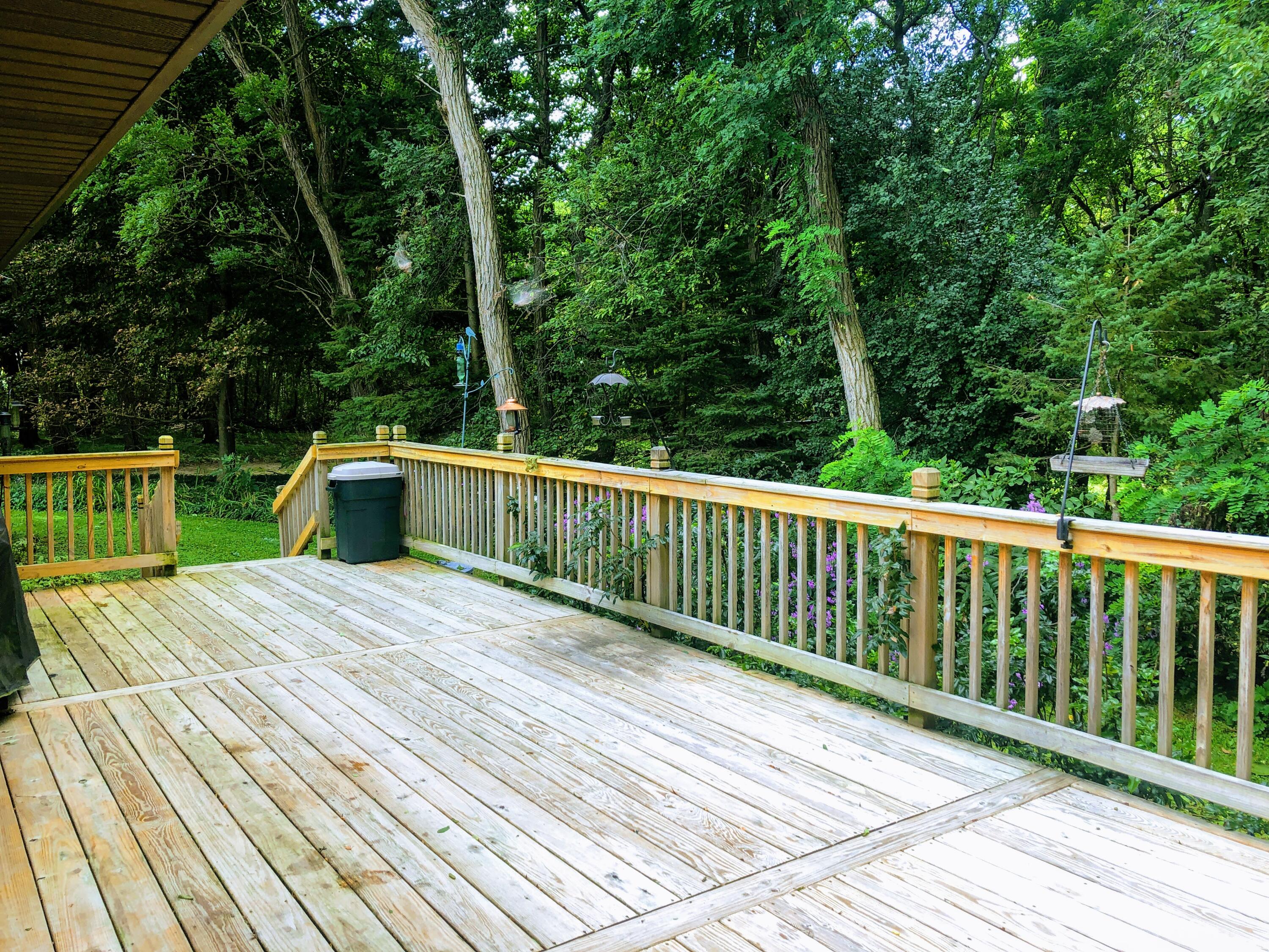 21075 1 Mile Road Reed City, MI 49677 - Photo 30 of 43 back deck