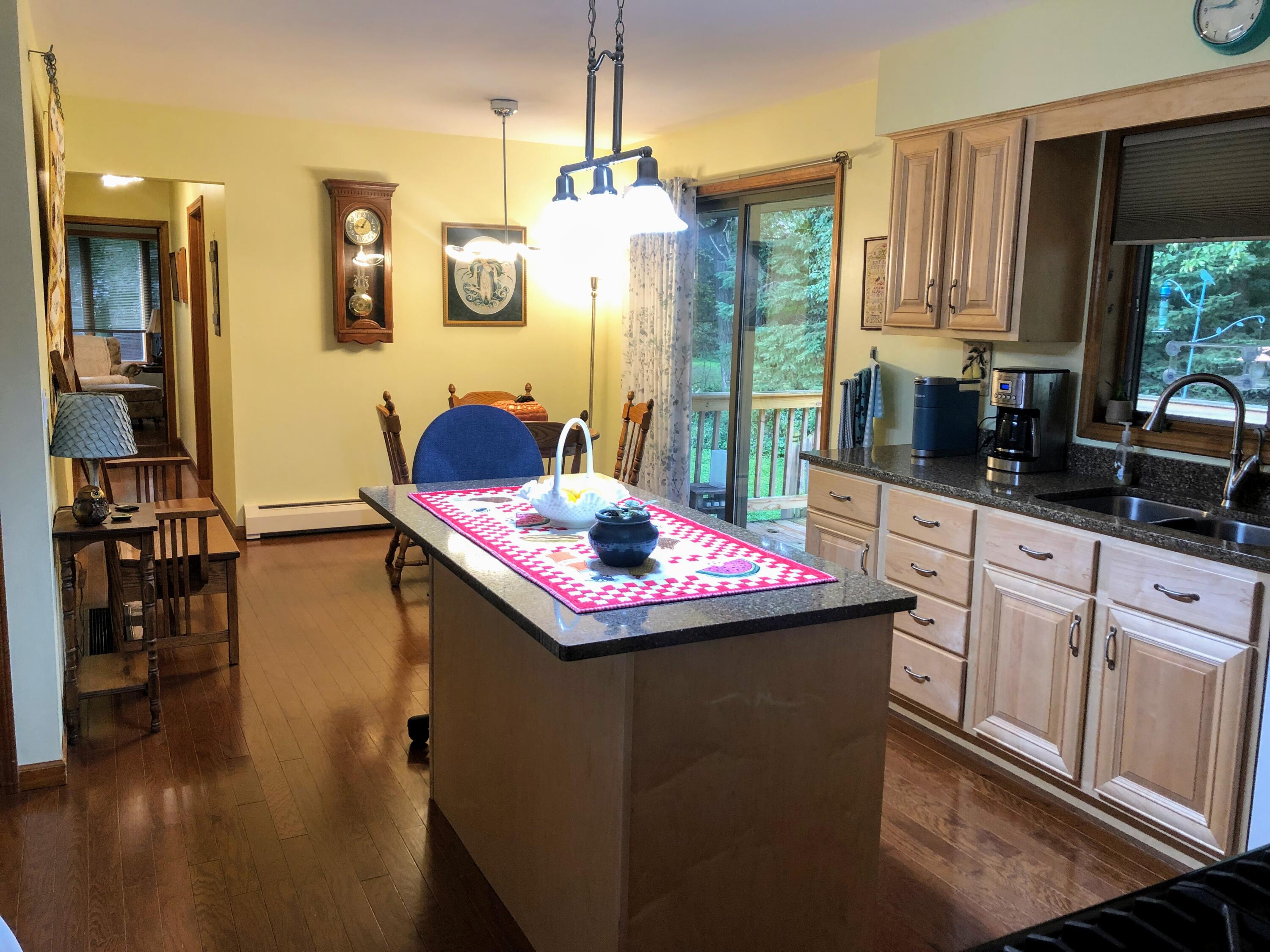 21075 1 Mile Road Reed City, MI 49677 - Photo 8 of 43 Kitchen