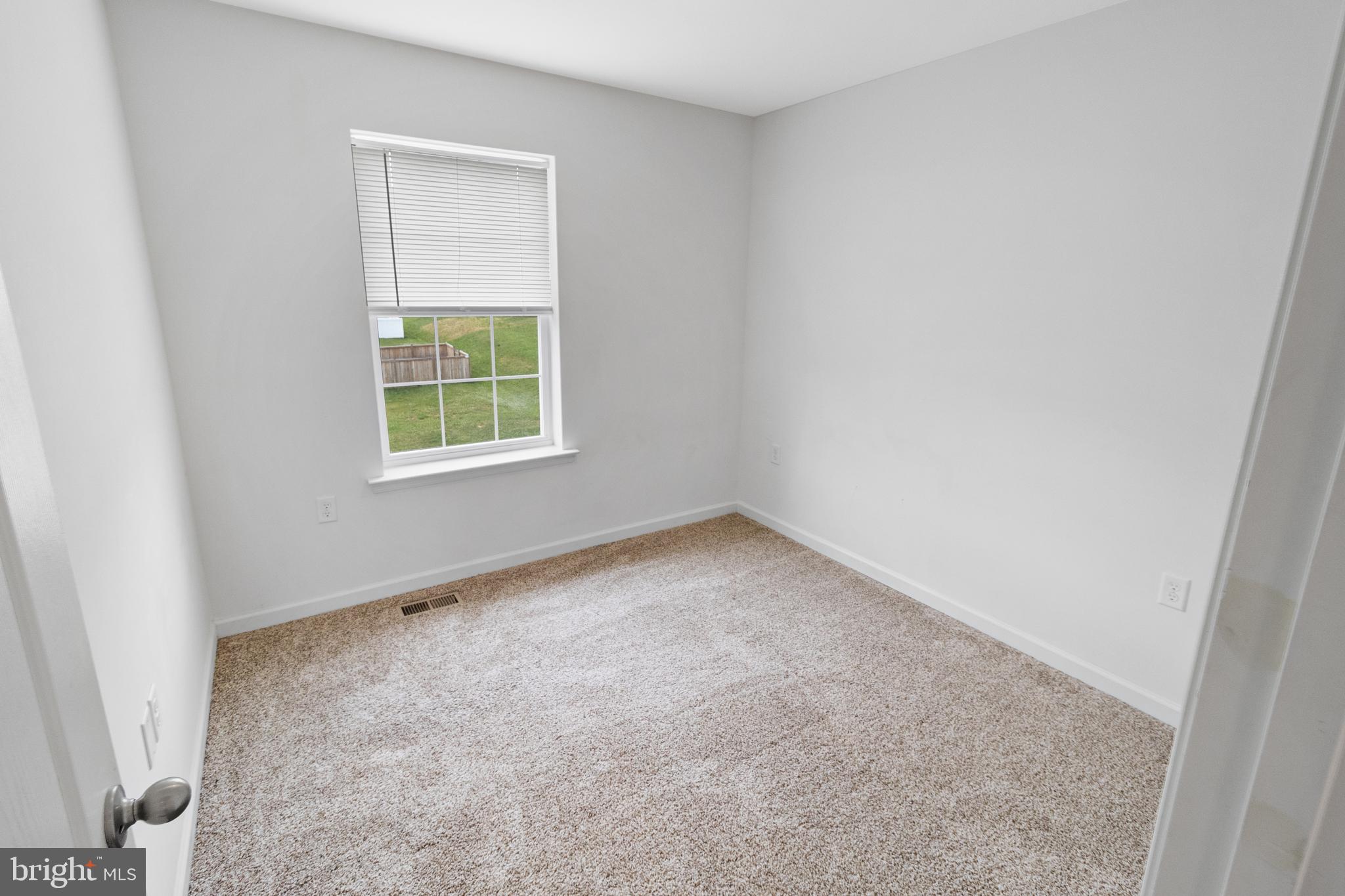 382 Rumbling Rock Road Hedgesville, WV 25427 - Photo 20 of 27