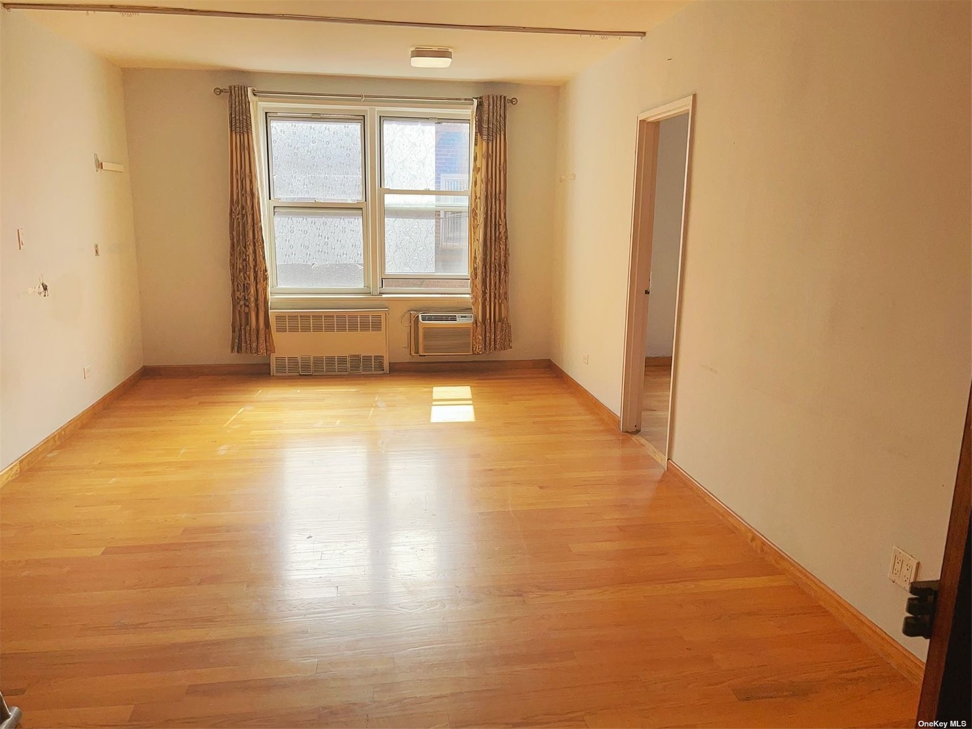 14430 Sanford Ave Unit 4A