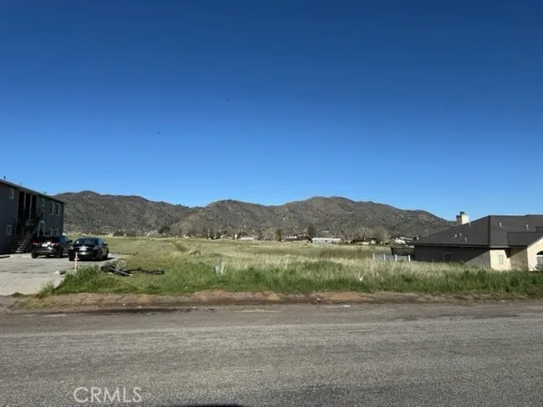 $60,000 | 21727 Golden Star Boulevard, Tehachapi, CA 93561