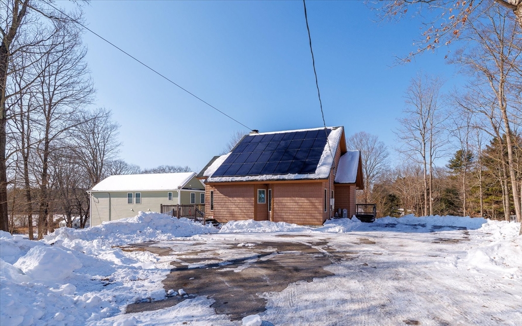 110 Mine Brook Road Webster, MA 01570 - Photo 3 of 42