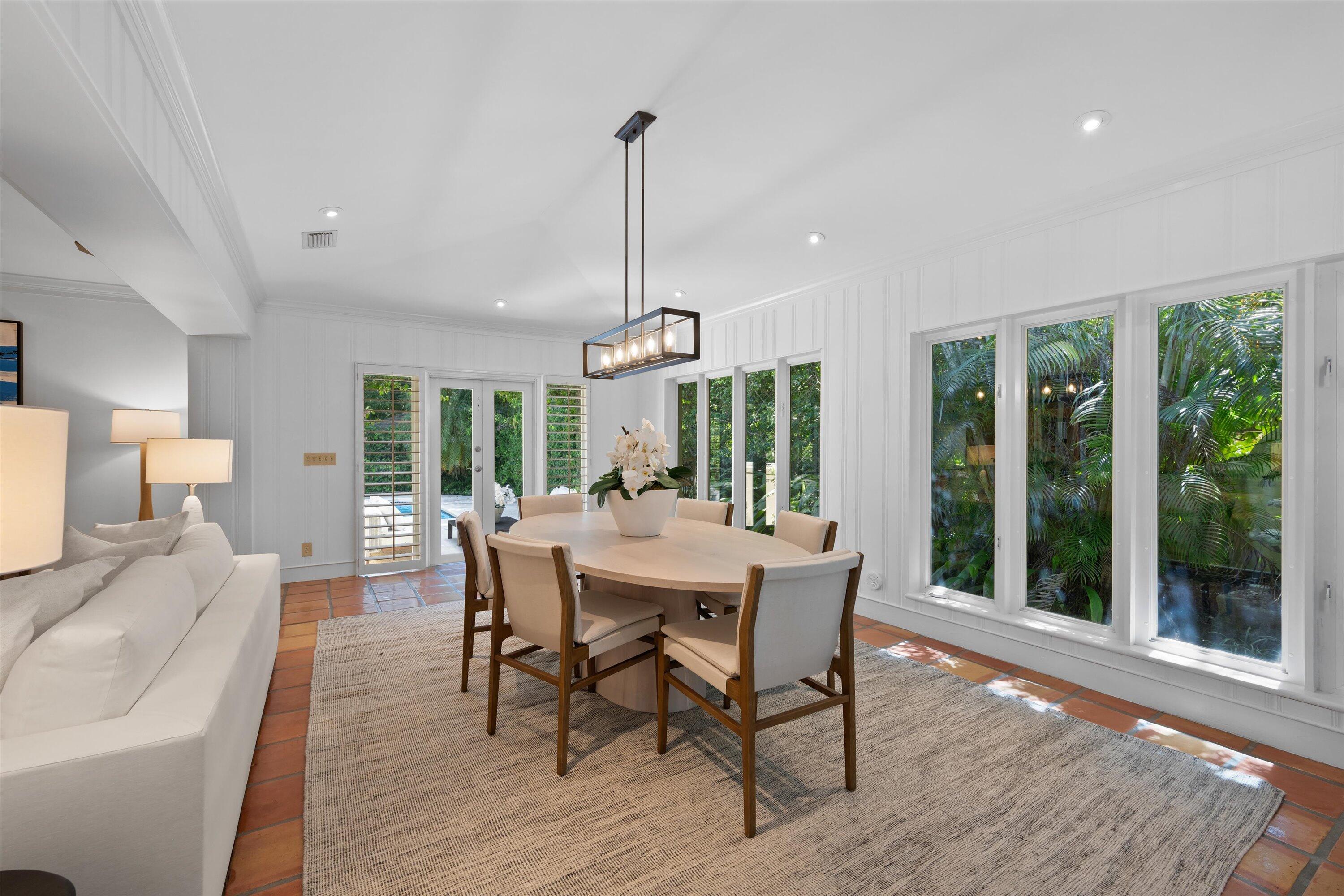 274 Monterey Road Palm Beach, FL 33480 - Photo 17 of 53 Dining