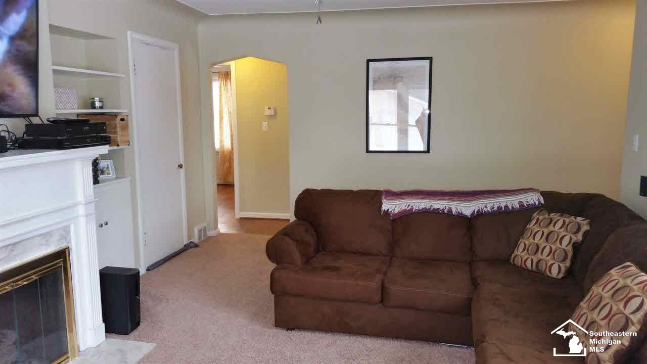 1603 South Custer Road Monroe, MI 48161 - Photo 10 of 15