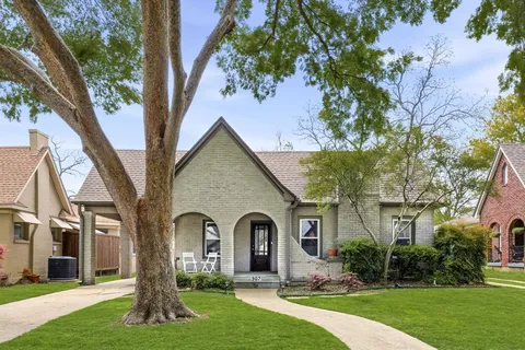 $849,000 | 907 Monte Vista Drive, Dallas, TX 75223