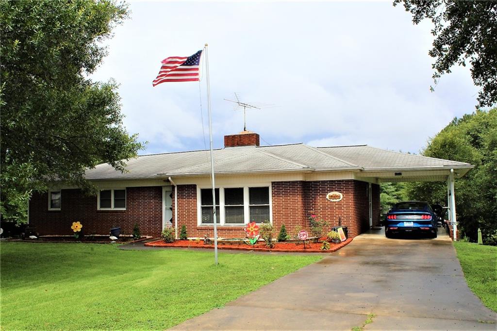 4461 Calico Road Lenoir, NC 28645 - Photo 4 of 27 Gallery Image 4