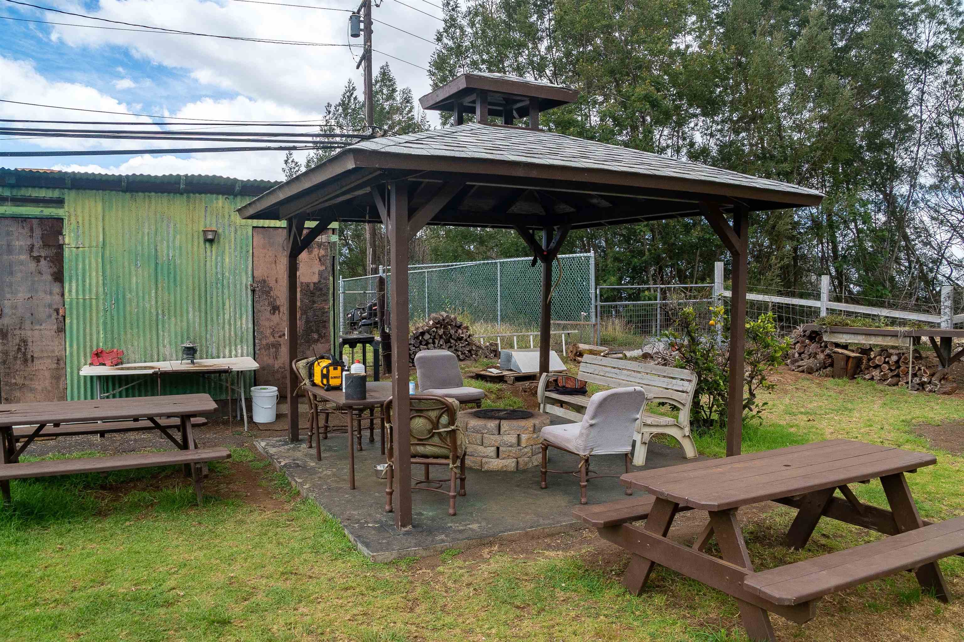 5340 Lower Kula Road Kula, HI 96790 - Photo 28 of 29 a view of swimming pool with outdoor seating
