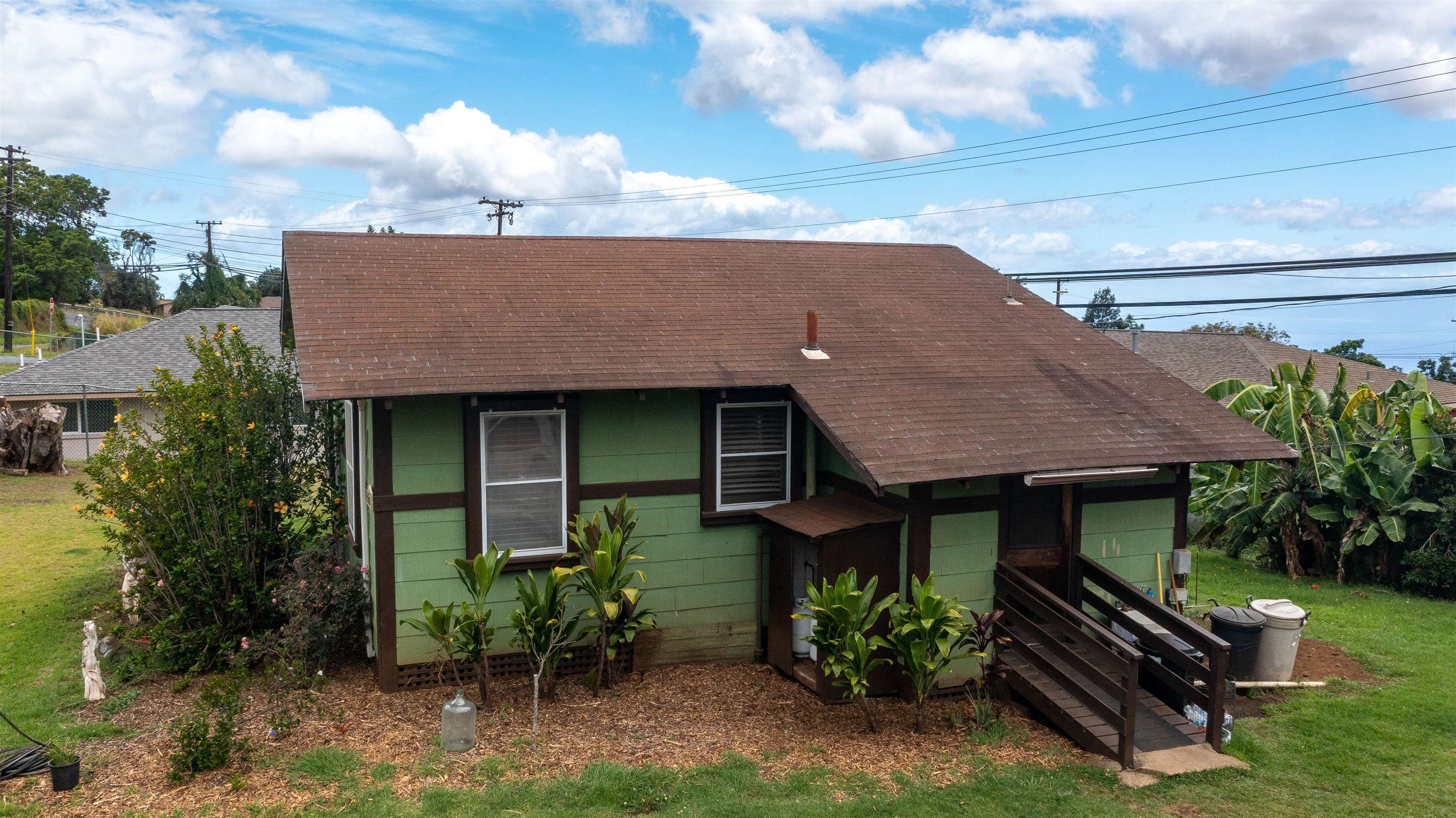 5340 Lower Kula Road Kula, HI 96790 - Photo 3 of 29 an aerial view of a house with garden space and a patio