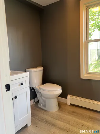 $1,750 | 90 Aetna Street, Naugatuck, CT 06770