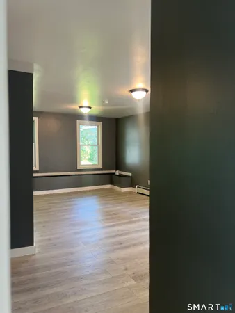 $1,750 | 90 Aetna Street, Naugatuck, CT 06770