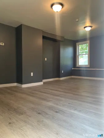 $1,750 | 90 Aetna Street, Naugatuck, CT 06770