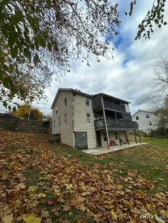 $1,750 | 90 Aetna Street, Naugatuck, CT 06770