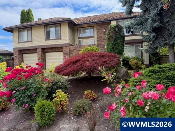 $719,900 | 1344 Regency Drive, Eugene, OR 97401