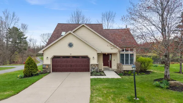 $549,900 | 10 Lakeside Place, Windsor, NY 13865