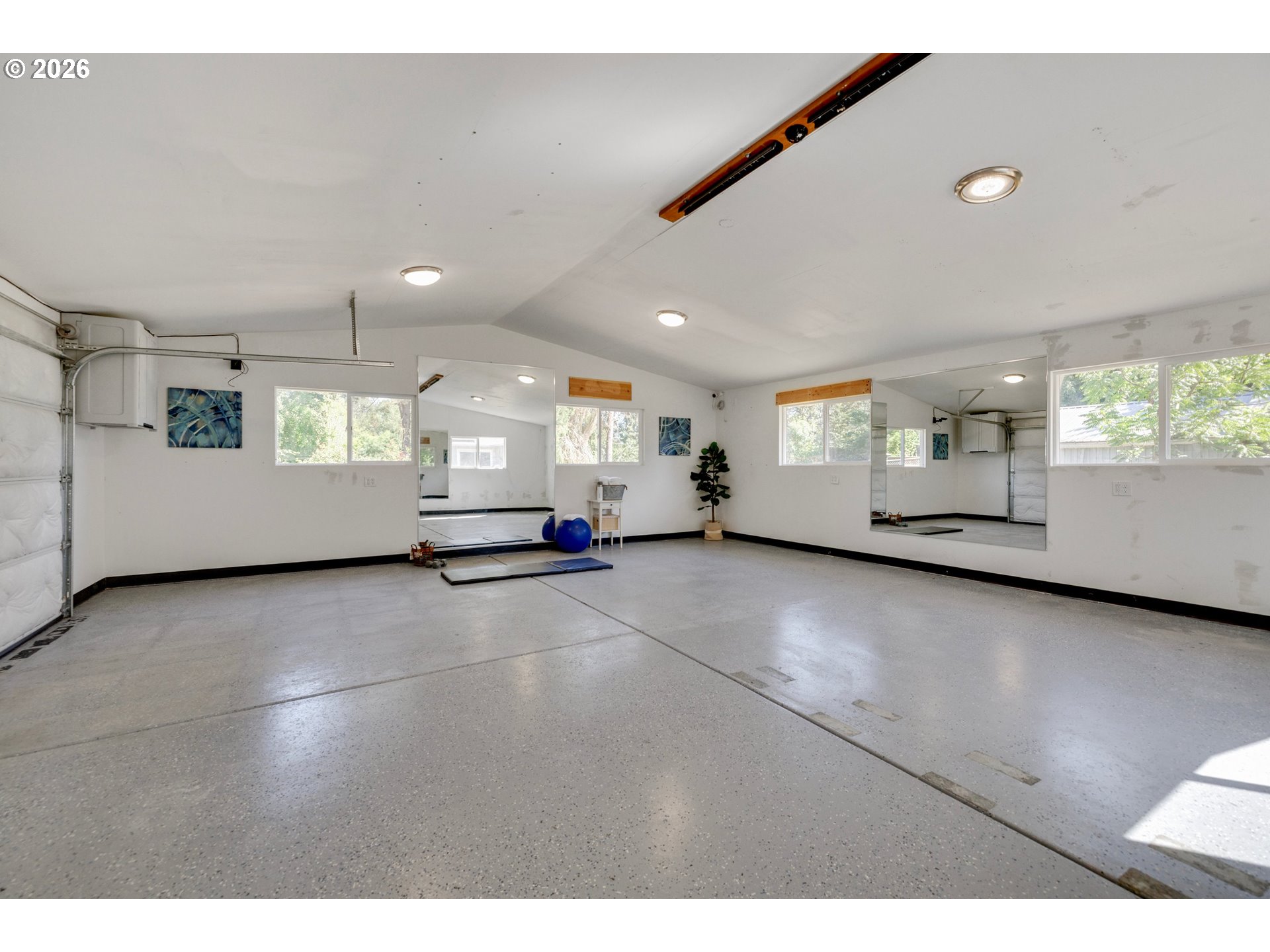 14050 Southwest Butner Road Beaverton, OR 97006 - Photo 28 of 35 Garage