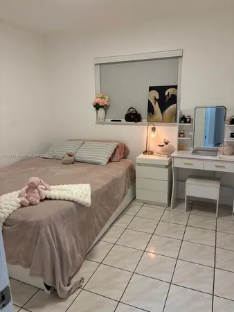 $3,500 | 3103 West 70th Street, Hialeah, FL 33018