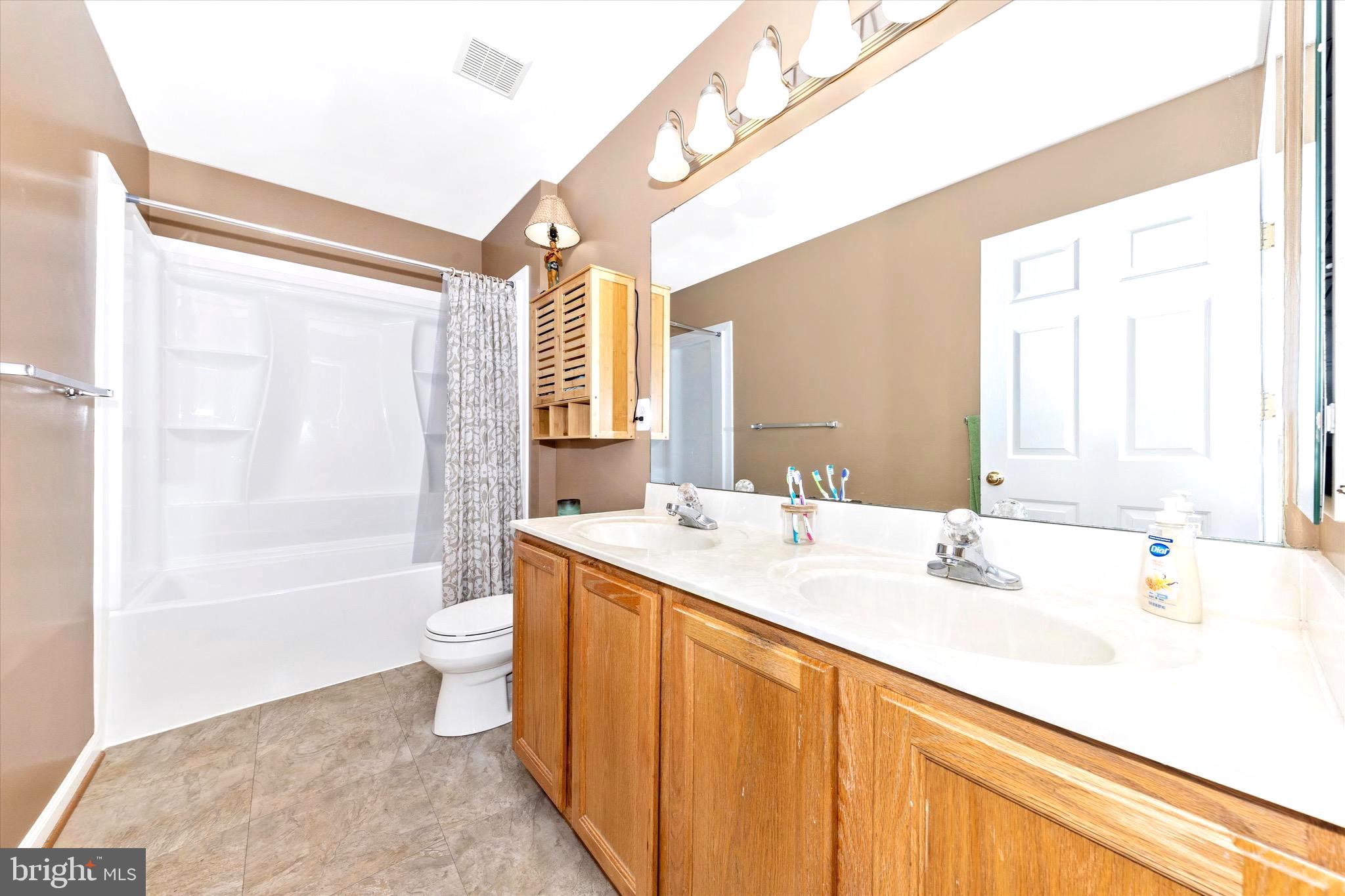 6 Tom Fox Court Poolesville, MD 20837 - Photo 34 of 70