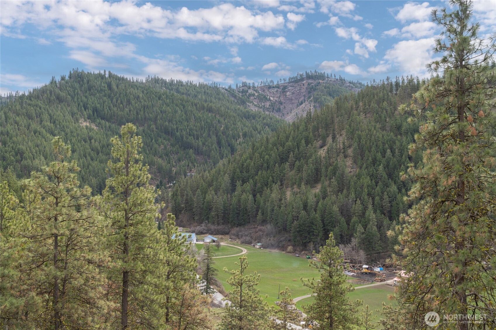 4681 Brisky Canyon Road Cashmere, WA 98815 - Photo 12 of 21