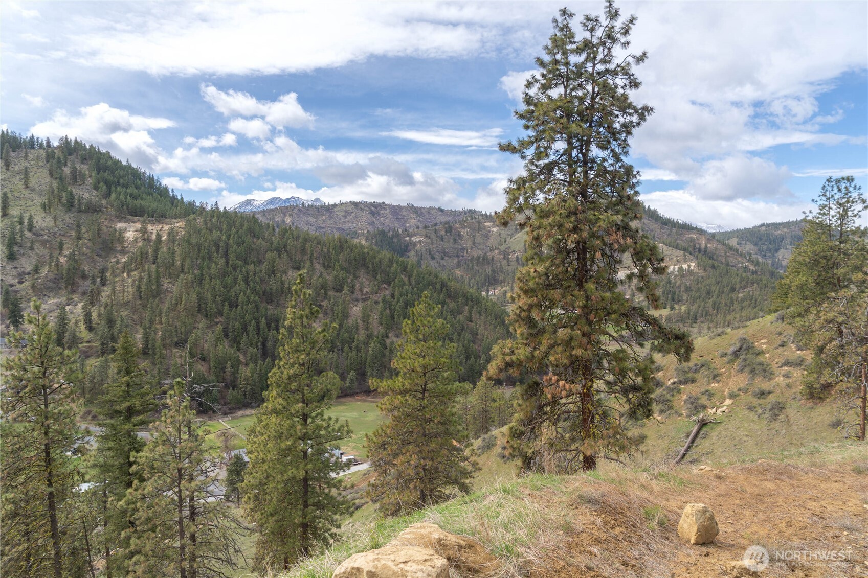 4681 Brisky Canyon Road Cashmere, WA 98815 - Photo 14 of 21