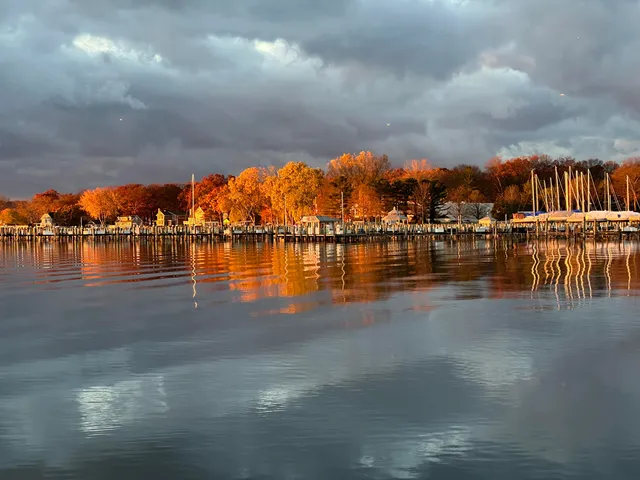 $1,249,900 | 1738 Waukazoo Drive, Holland, MI 49424