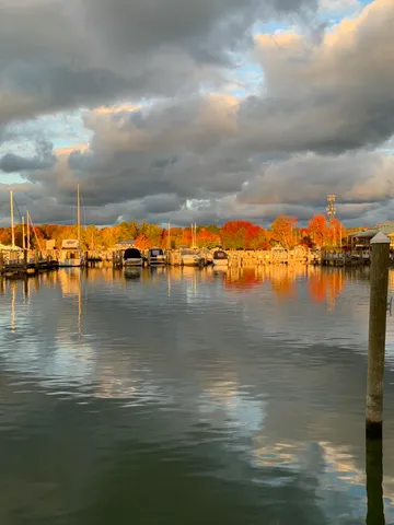 $1,249,900 | 1738 Waukazoo Drive, Holland, MI 49424