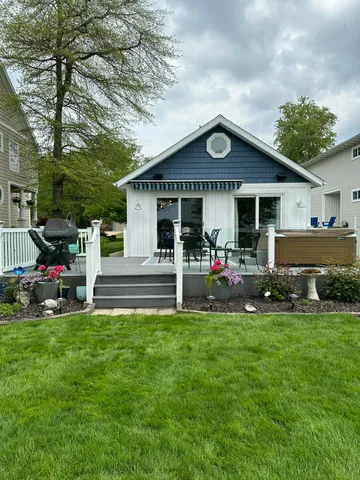 $1,249,900 | 1738 Waukazoo Drive, Holland, MI 49424