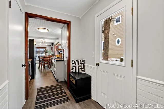 $1,249,900 | 1738 Waukazoo Drive, Holland, MI 49424