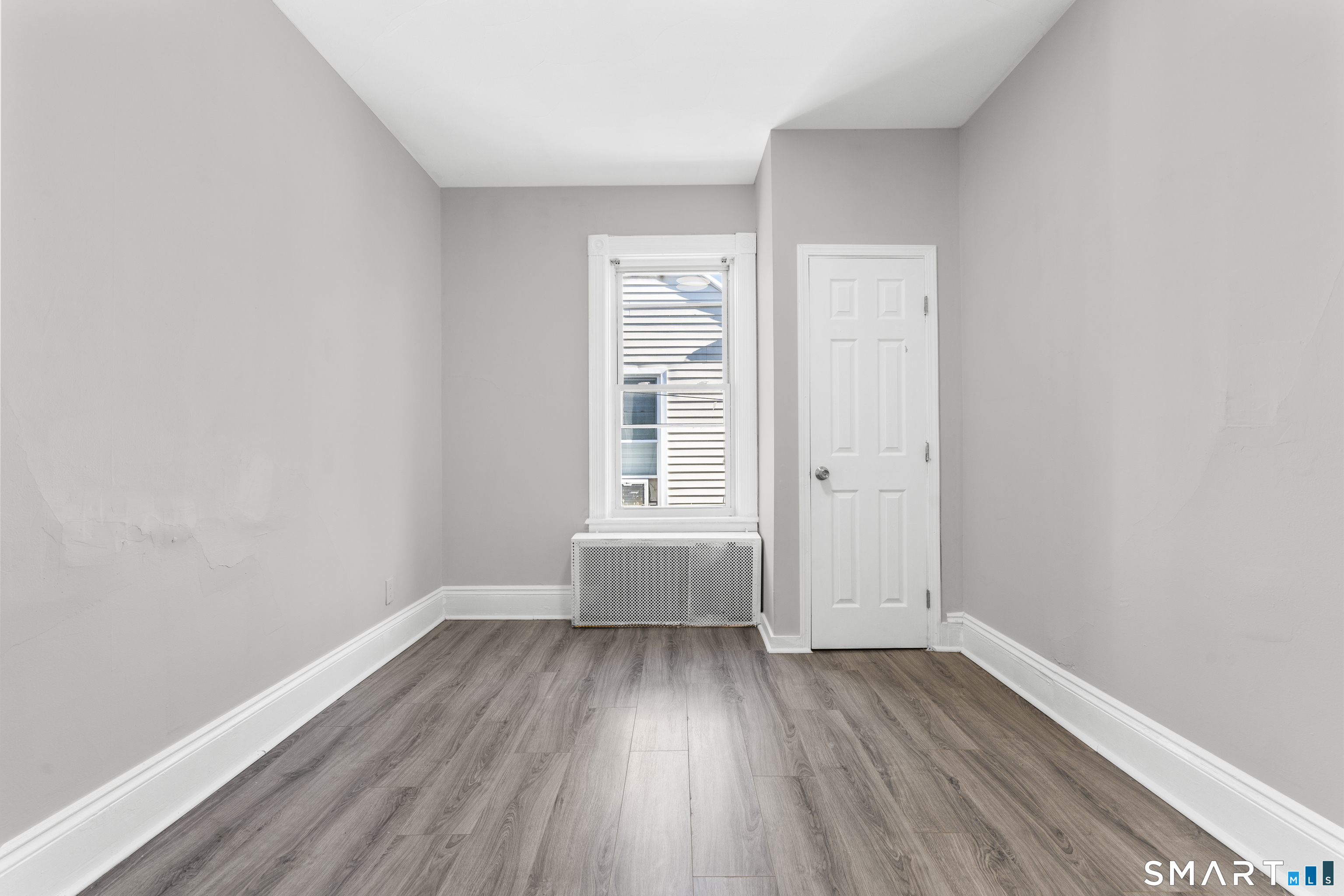 394 Gregory Street, Unit 4 Bridgeport, CT 06604 - Photo 11 of 24