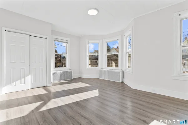 $2,500 | 394 Gregory Street, Unit 4, Bridgeport, CT 06604