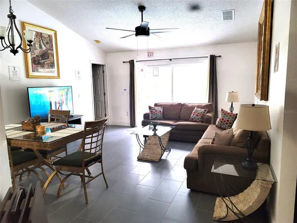 $2,250 | 730 Pine Cone Drive, Davenport, FL 33897