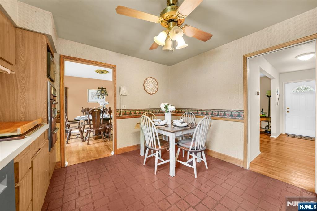 19 Lawrence Road Wayne, NJ 07470 - Photo 10 of 33